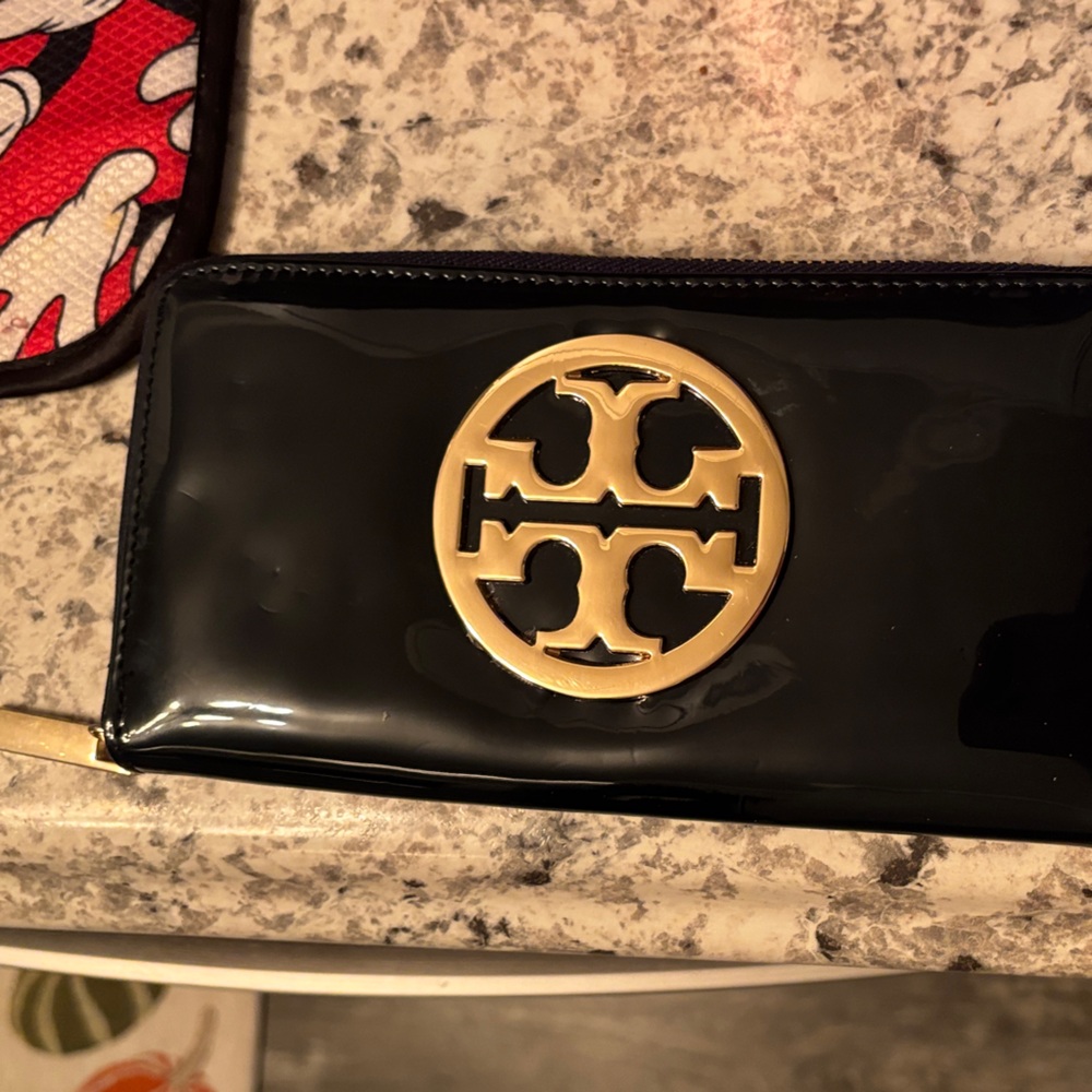 Tory Burch Navy and Gold Wallet
